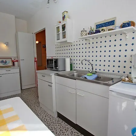 Διαμέρισμα Ferienwohnung See 10151 *